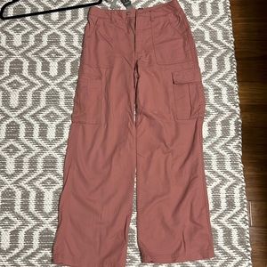 Pink baggy cargo pants